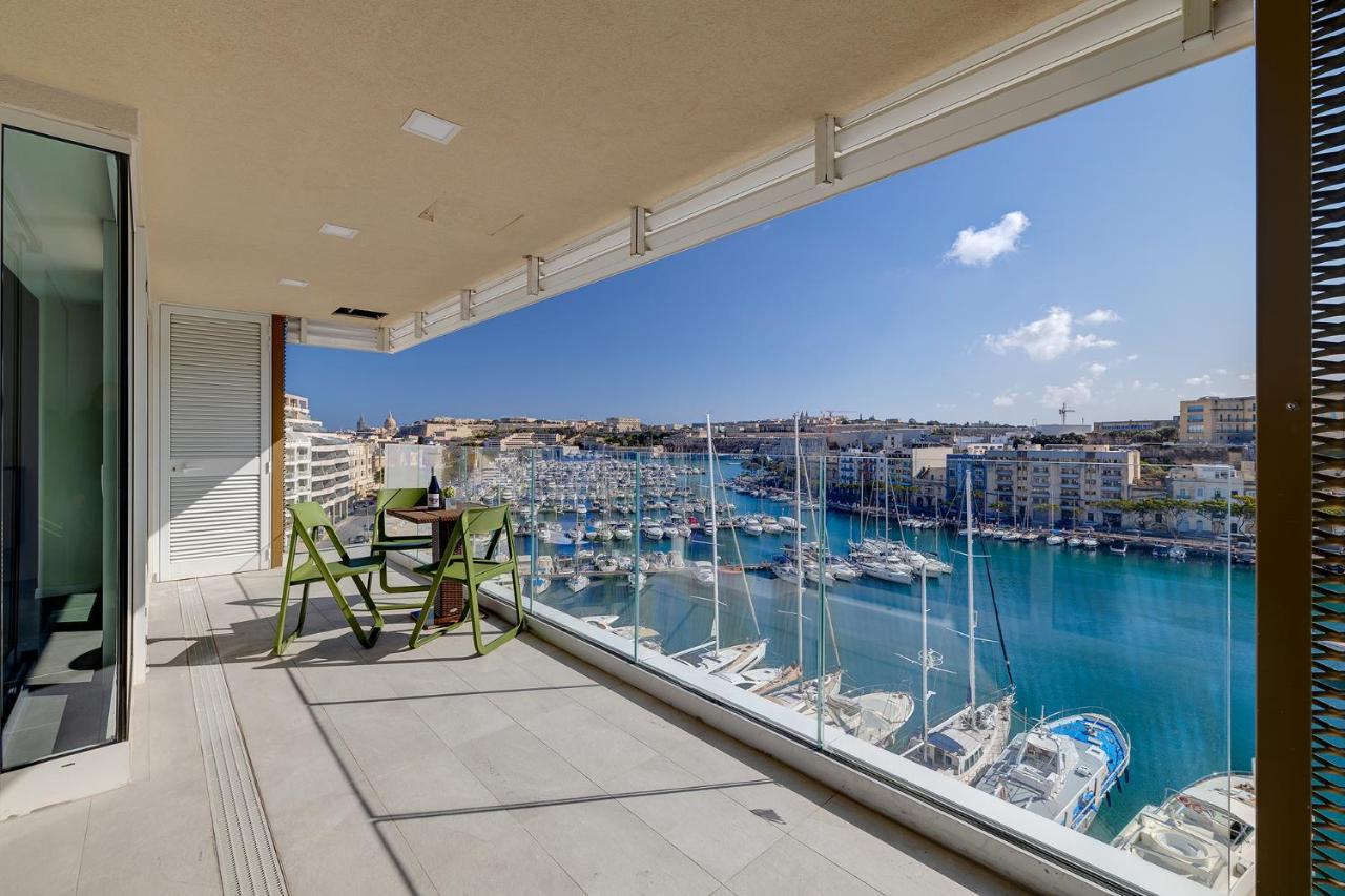 Stunning 3Br Apartment With Marina Views Ta Xbiex Exterior foto